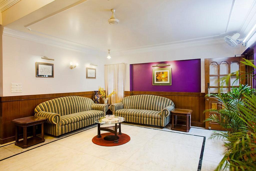 Hotel Imperial House Allāhābād Junction Exteriör bild